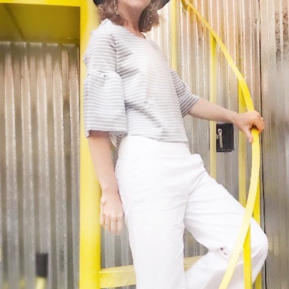 Grey top - Picture 1 of 4